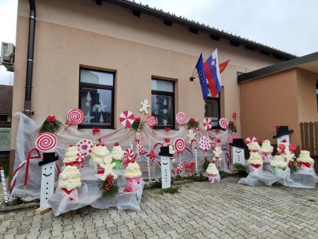 Novoletna tržnica in pohod z lučkami (3)